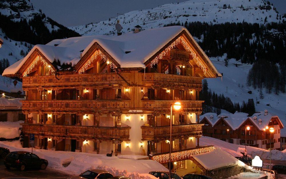 Barbara Hotel 3*