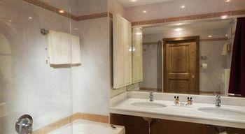 Hotel Barbara 3*